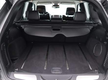 Jeep - Grand Cherokee