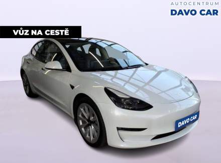 Tesla - Model 3