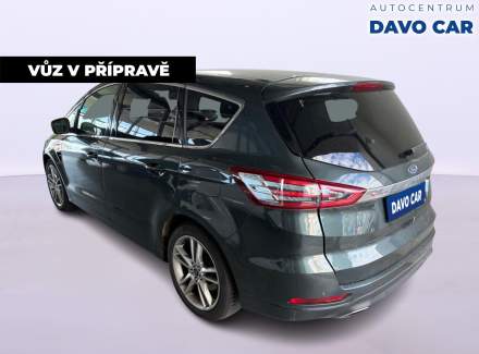 Ford - S-MAX