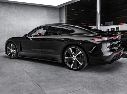 Porsche - Taycan