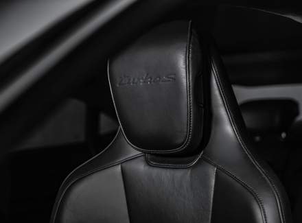Porsche - Taycan