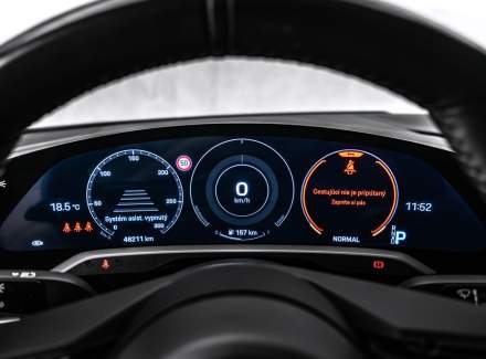 Porsche - Taycan
