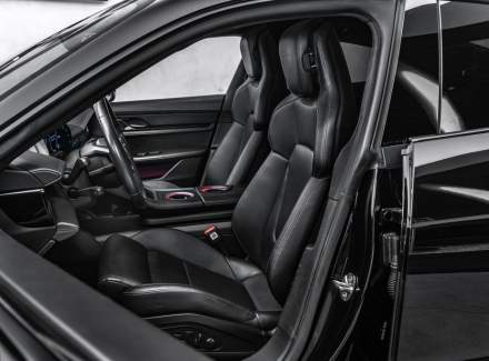 Porsche - Taycan