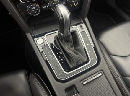 Volkswagen - Arteon