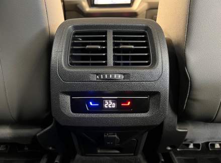 Volkswagen - Touran