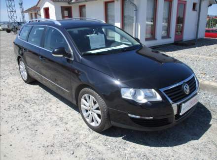 Volkswagen - Passat