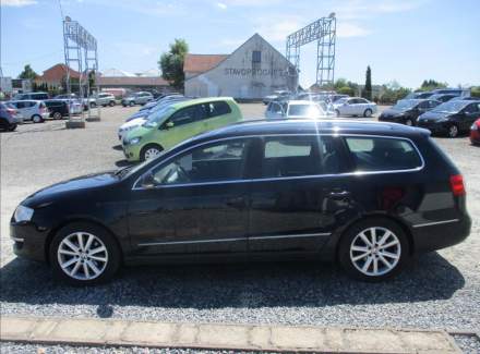 Volkswagen - Passat