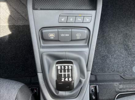 Kia - Stonic