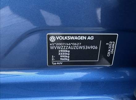 Volkswagen - Golf