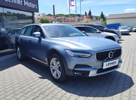 Volvo - V90