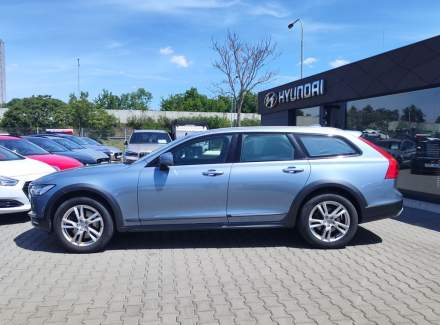 Volvo - V90
