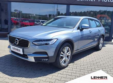 Volvo - V90
