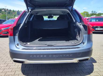 Volvo - V90
