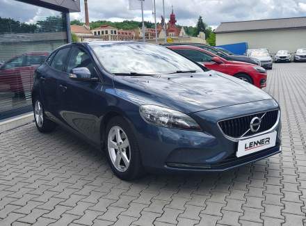 Volvo - V40