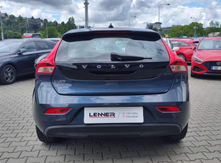 Volvo - V40