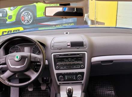 Škoda - Octavia