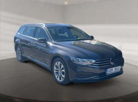 Volkswagen - Passat