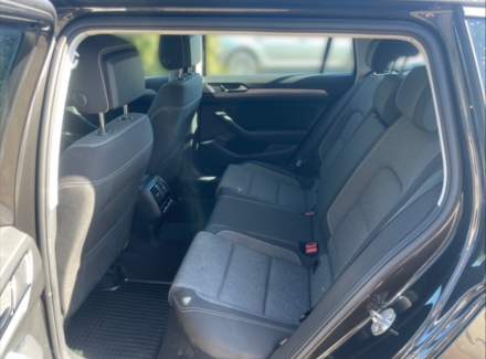 Volkswagen - Passat