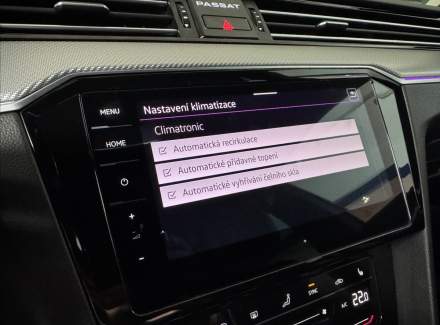 Volkswagen - Passat
