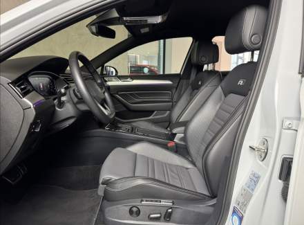 Volkswagen - Passat
