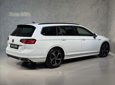 Volkswagen - Passat