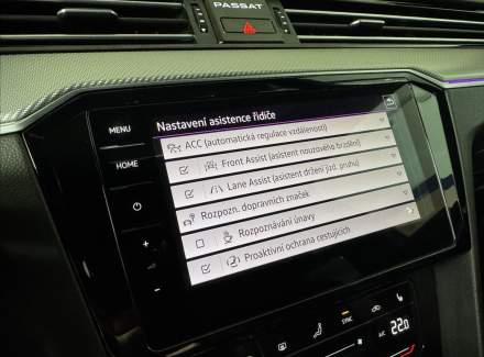 Volkswagen - Passat