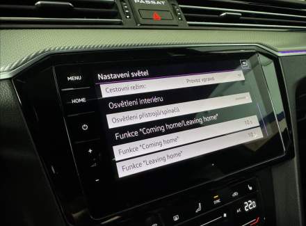 Volkswagen - Passat