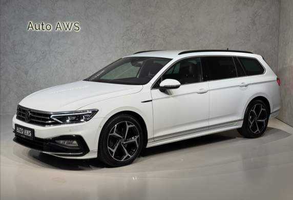 Volkswagen - Passat