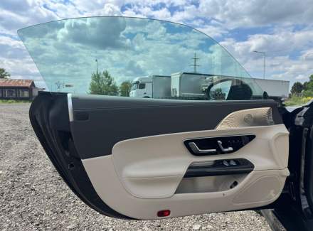 Mercedes-Benz - SL