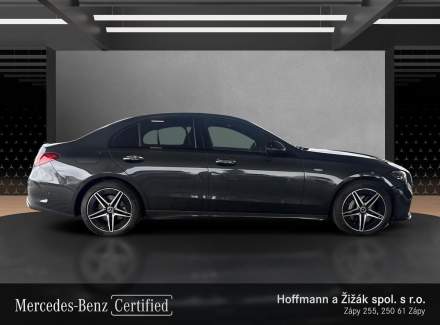 Mercedes-Benz - C-class
