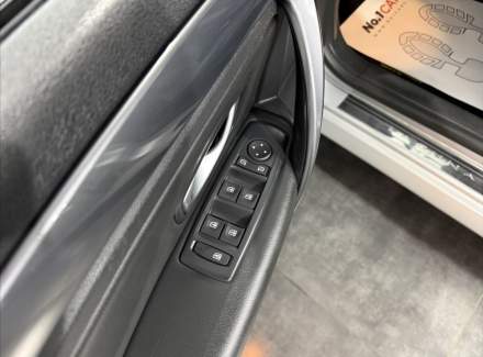 Renault - Laguna