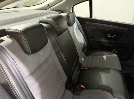 Renault - Laguna