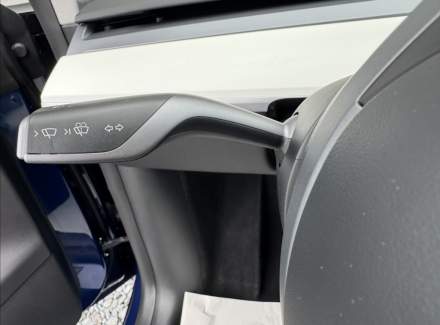 Tesla - Model Y