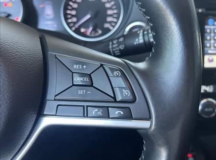 Nissan - Qashqai