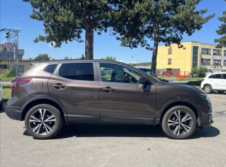 Nissan - Qashqai
