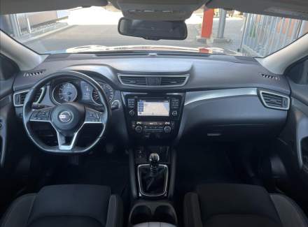 Nissan - Qashqai