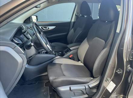 Nissan - Qashqai