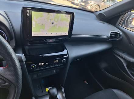 Toyota - Yaris Cross