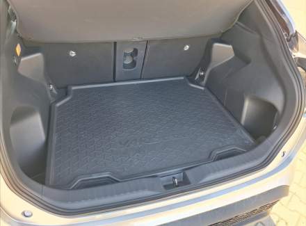 Toyota - Yaris Cross
