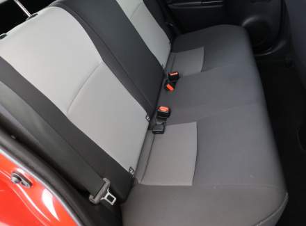 Toyota - Yaris