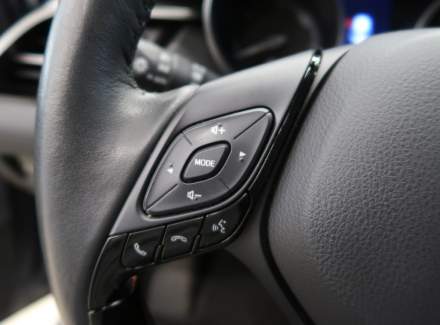 Toyota - C-HR