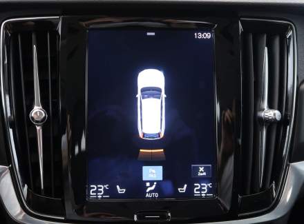 Volvo - V90