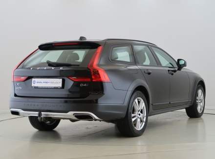 Volvo - V90