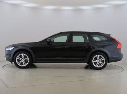 Volvo - V90