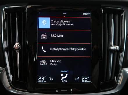 Volvo - V90