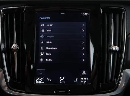Volvo - V90