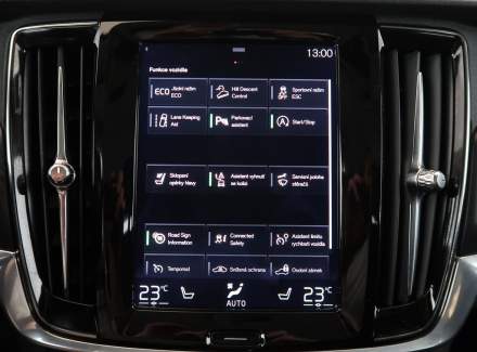 Volvo - V90