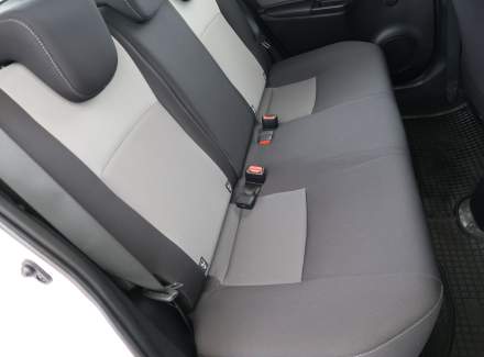 Toyota - Yaris