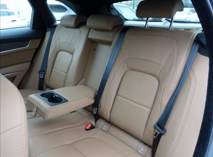 Jaguar - F-Pace