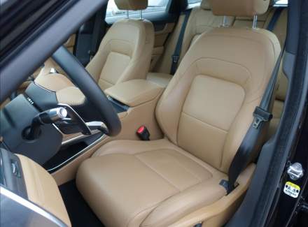 Jaguar - F-Pace